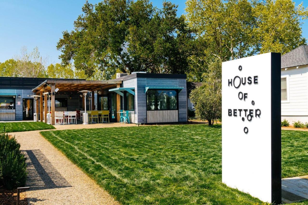 Dr Wilkinsons Backyard Resort And Mineral Springs A Member Of Design Hotels Calistoga Extérieur photo