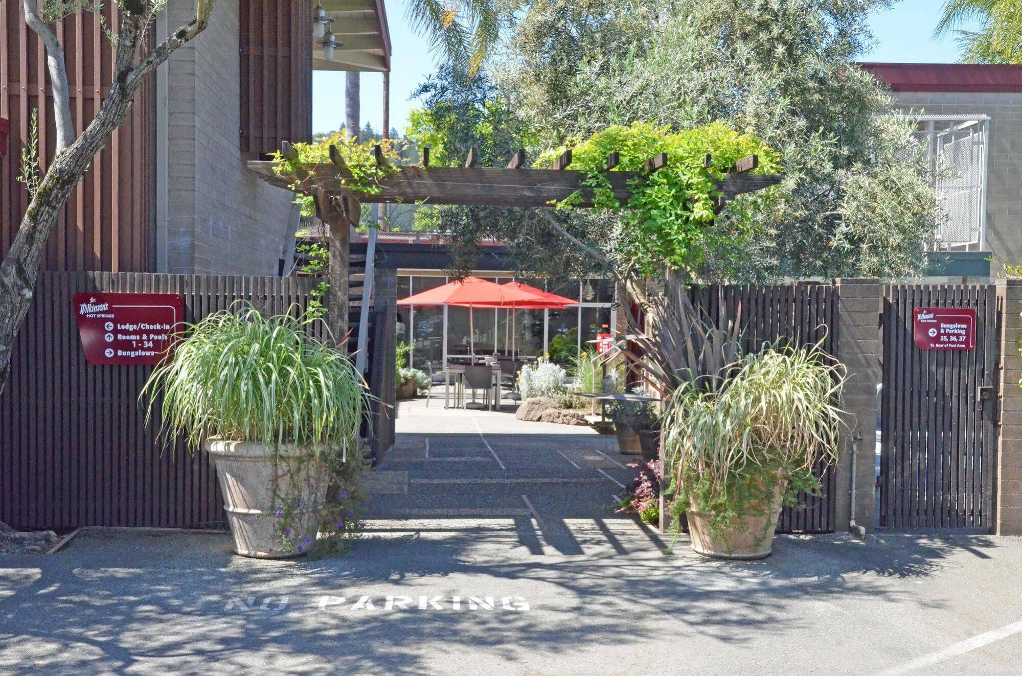 Dr Wilkinsons Backyard Resort And Mineral Springs A Member Of Design Hotels Calistoga Extérieur photo